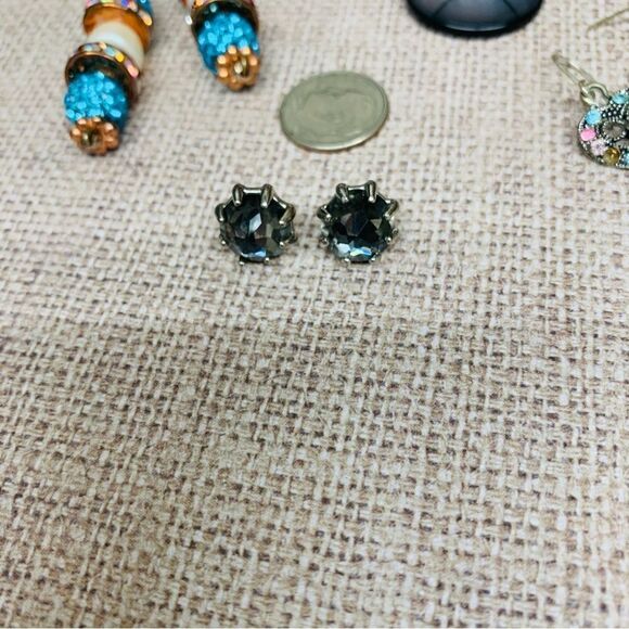 Earring Bundle  - Picture 3 of 5